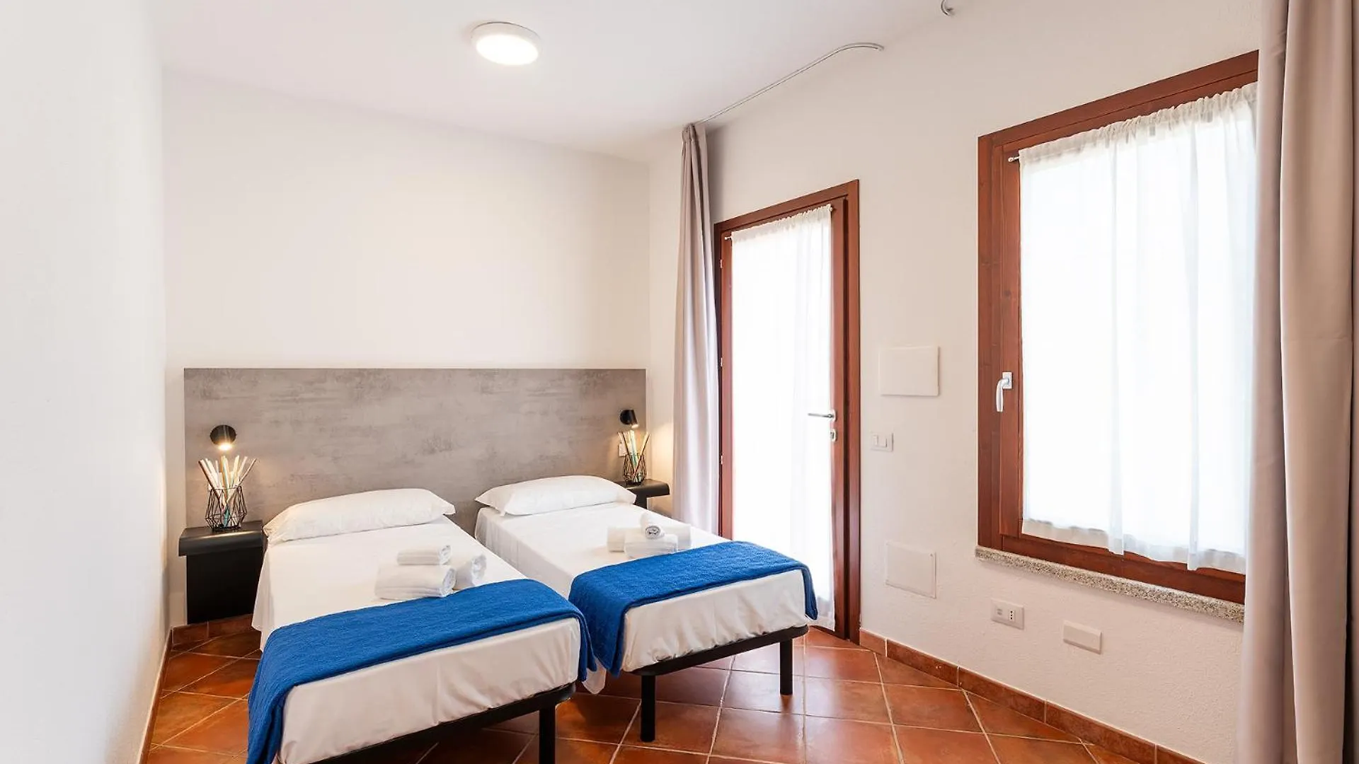 Residence Rocce Rosse Isola Rossa  Isola Rossa (Sassari)