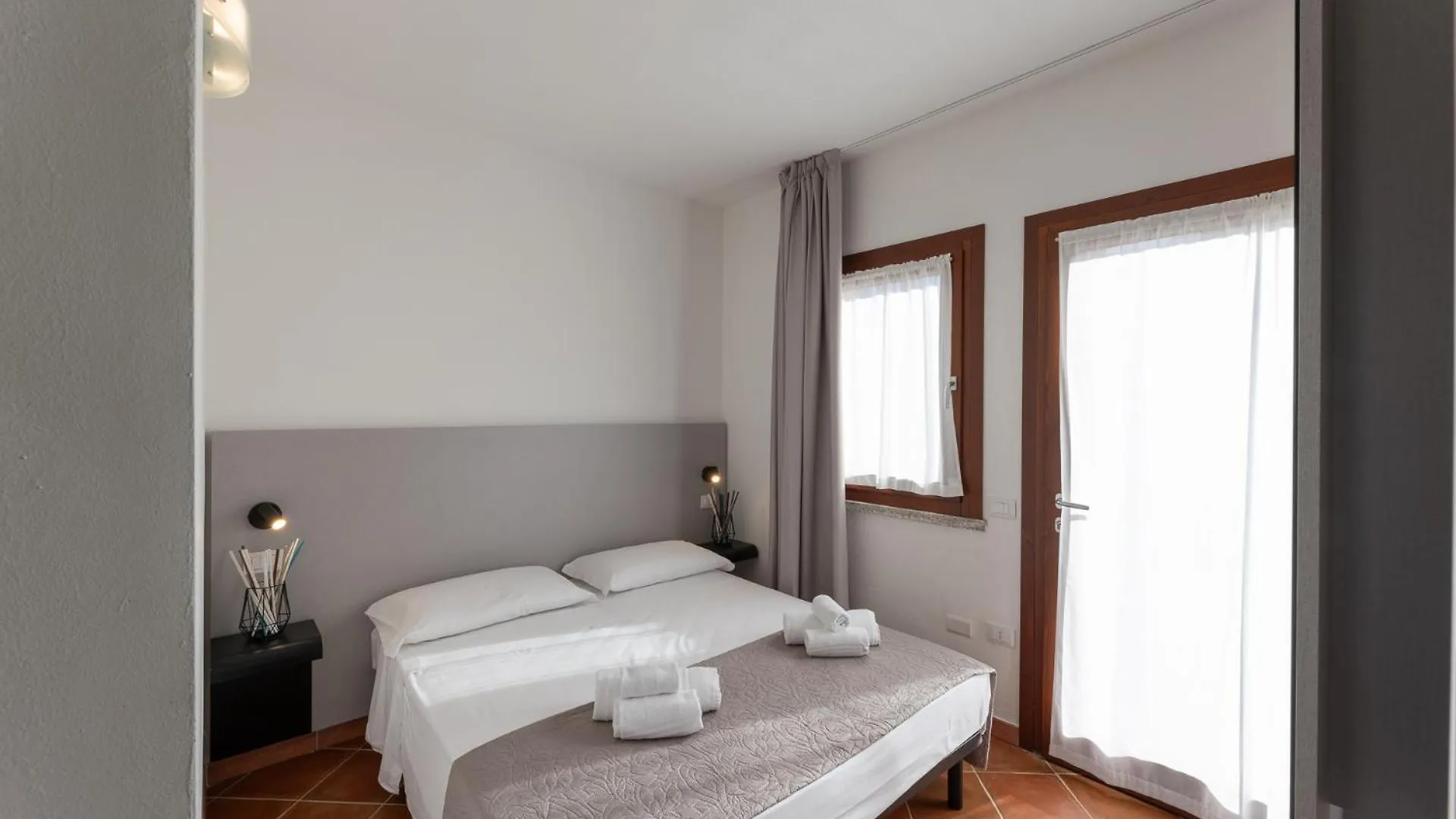 Residence Rocce Rosse Isola Rossa  Italien