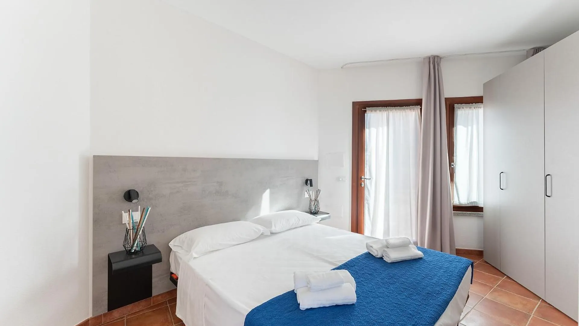 Lägenhetshotell Residence Rocce Rosse Isola Rossa  Italien